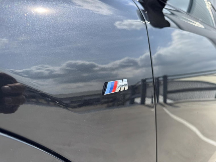 Vehicle Image 42
