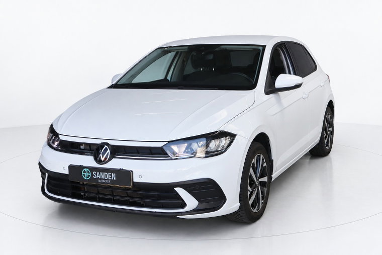 Vehicle Image 8