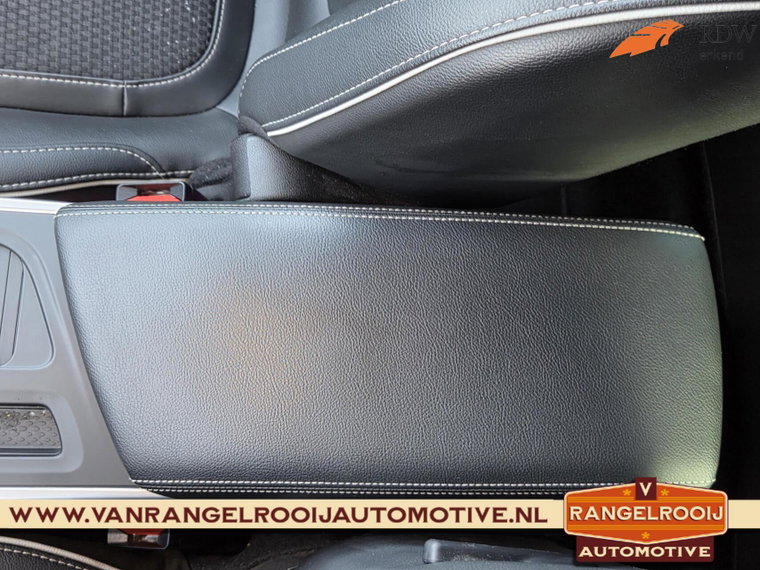 Vehicle Image 41