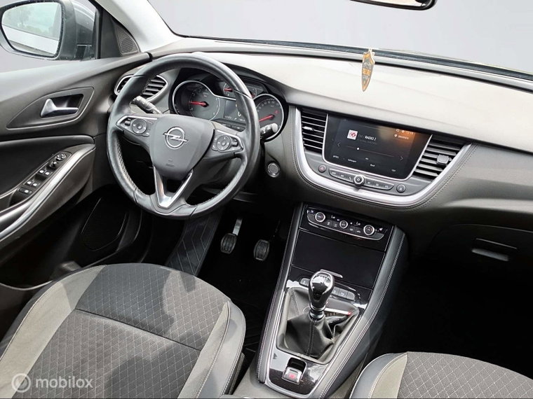 Vehicle Image 19