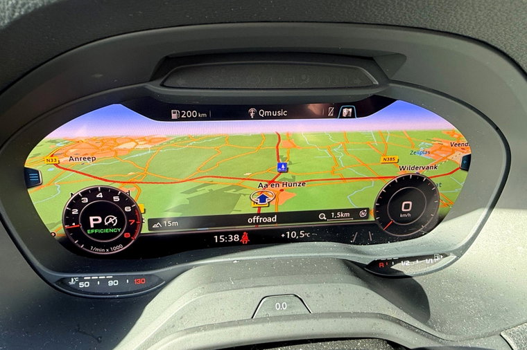 Vehicle Image 14