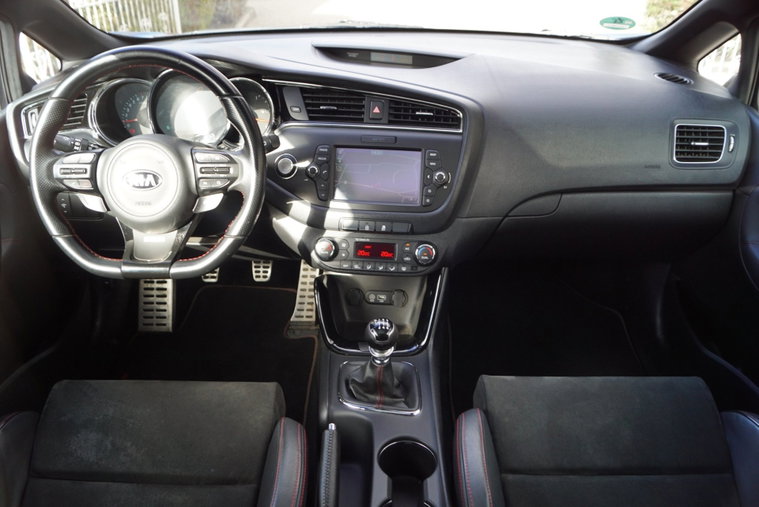 Vehicle Image 36