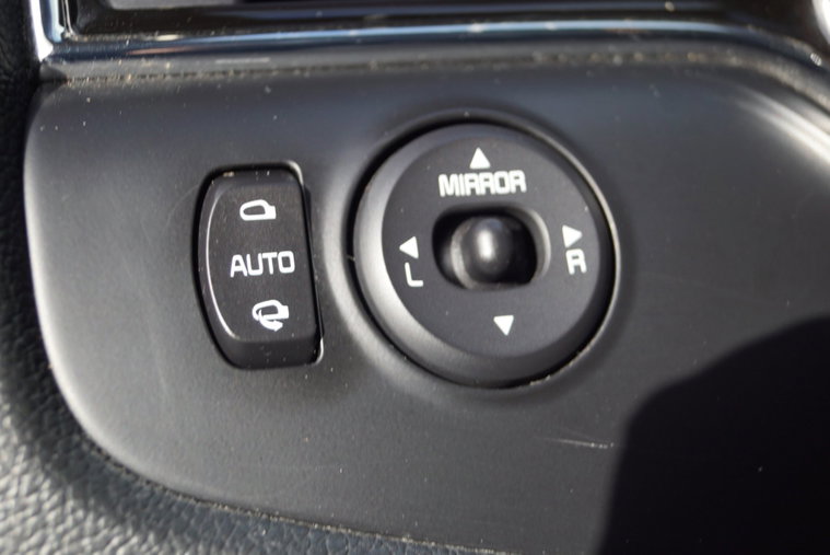Vehicle Image 38