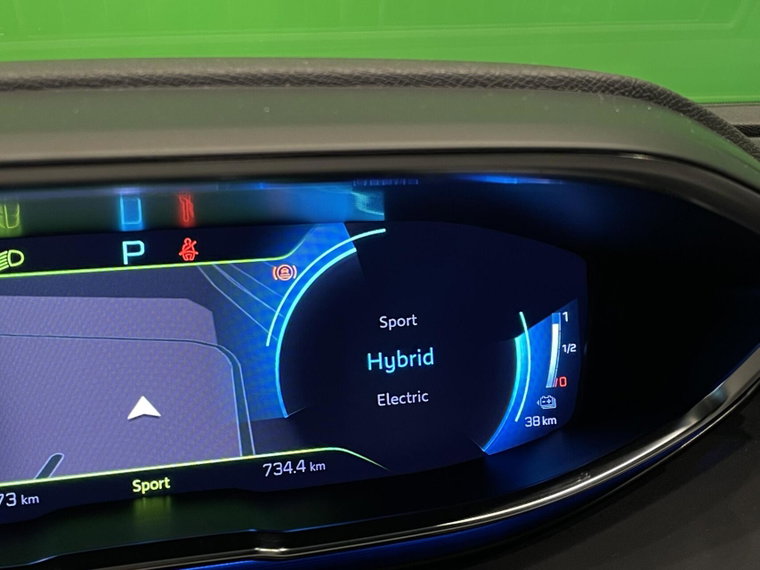 Vehicle Image 11