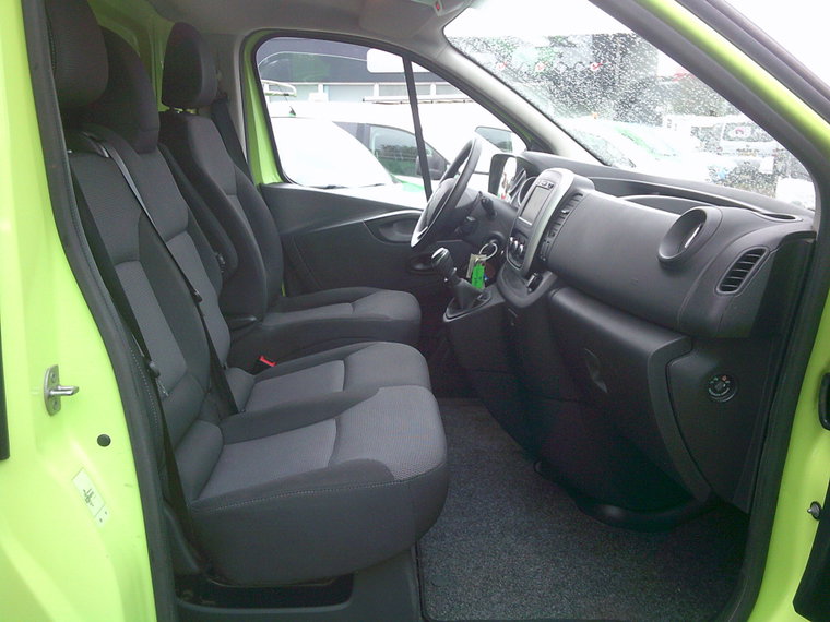 Vehicle Image 17