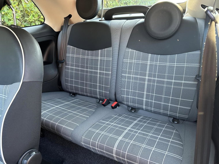 Vehicle Image 19