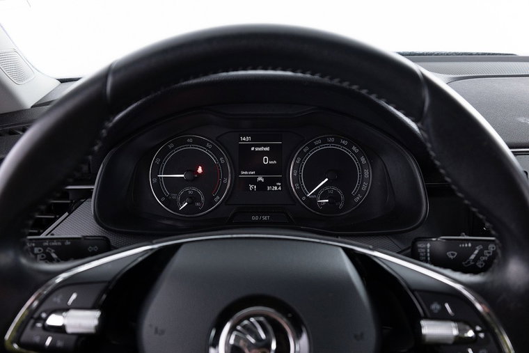 Vehicle Image 18