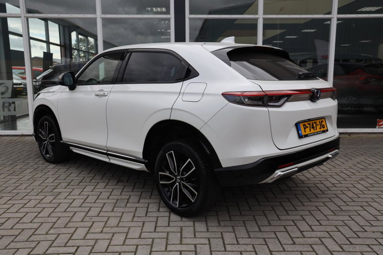 Vehicle Image 19