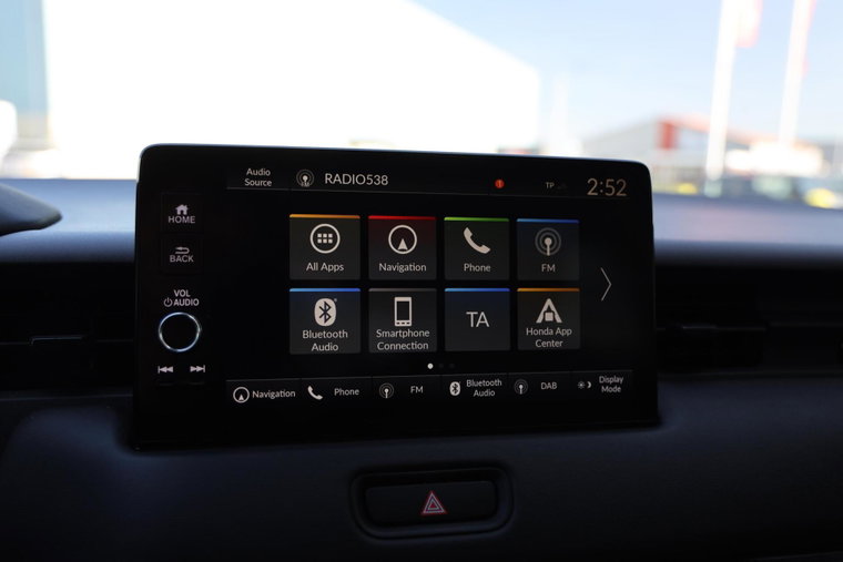Vehicle Image 9