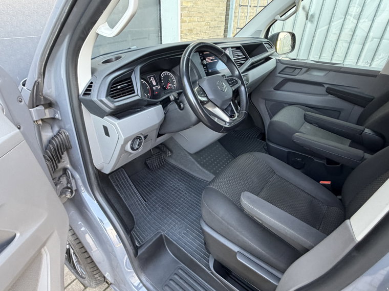 Vehicle Image 35