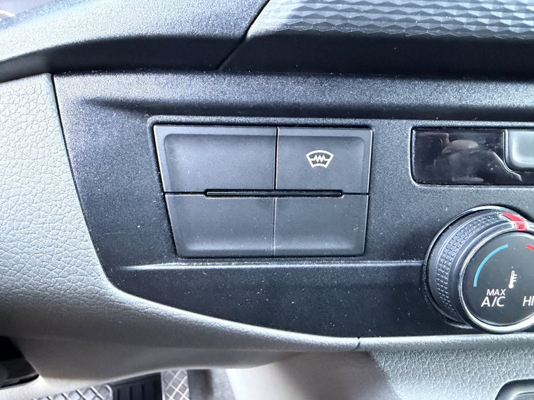Vehicle Image 52