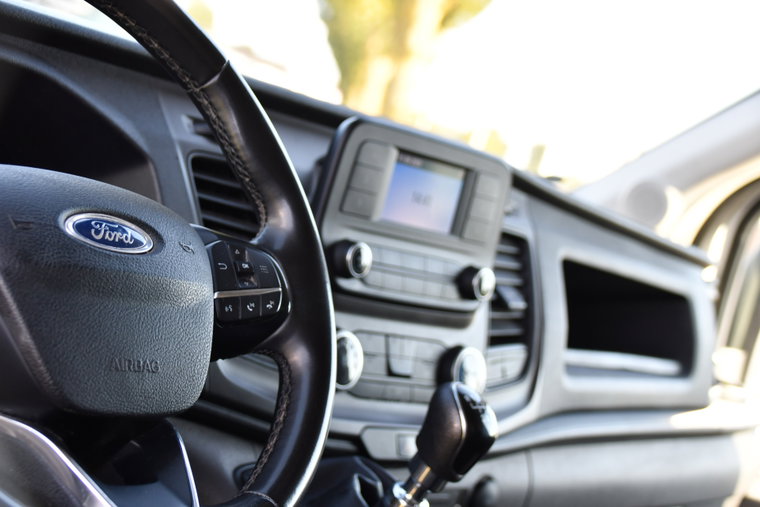 Vehicle Image 13