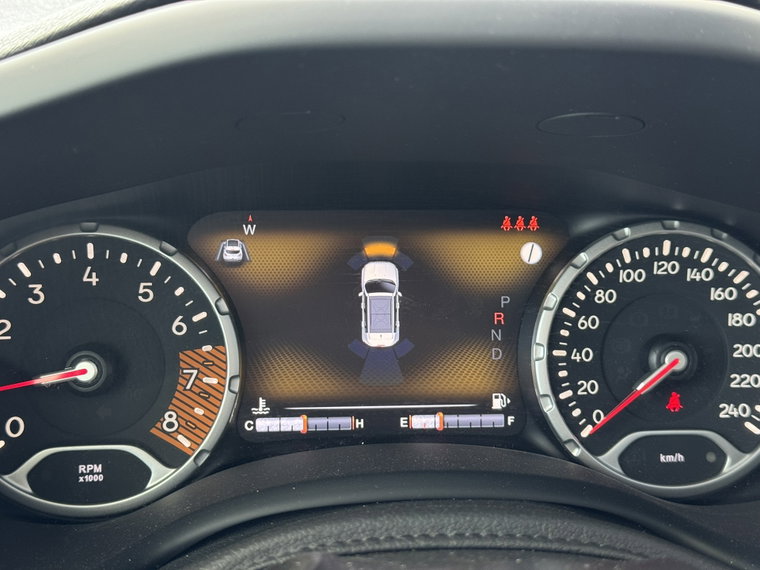 Vehicle Image 19
