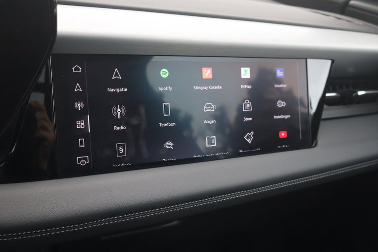 Vehicle Image 17