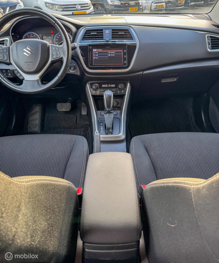 Vehicle Image 14