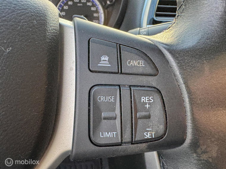 Vehicle Image 29