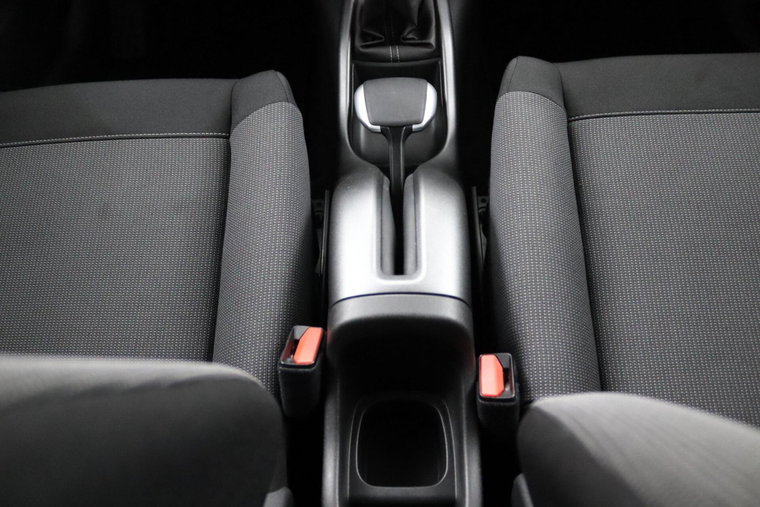 Vehicle Image 23