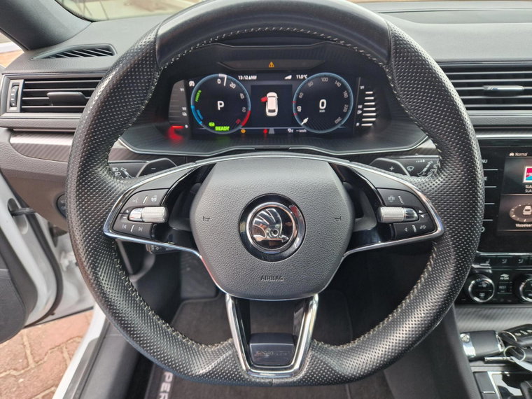 Vehicle Image 28