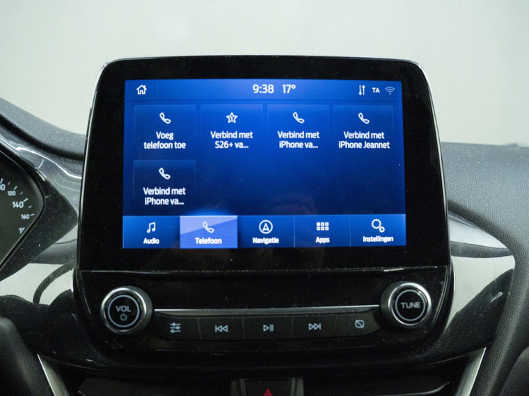 Vehicle Image 11