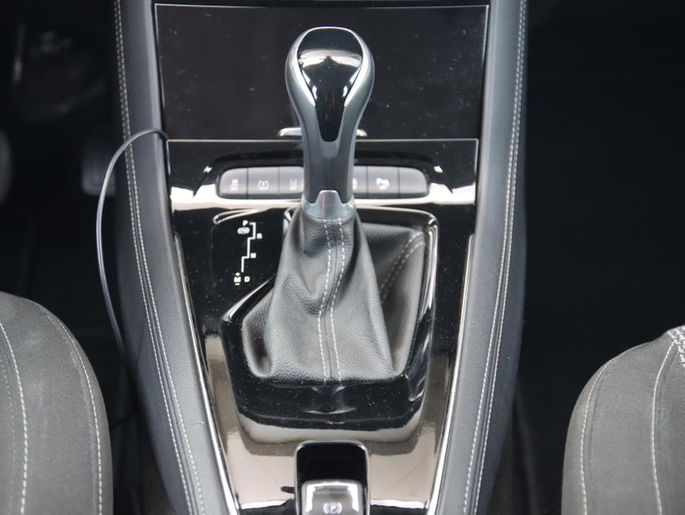 Vehicle Image 38