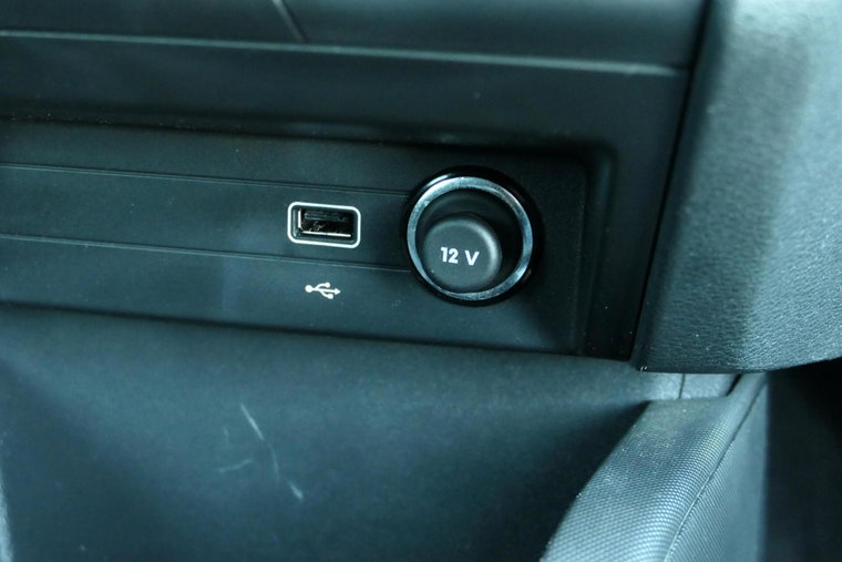 Vehicle Image 24