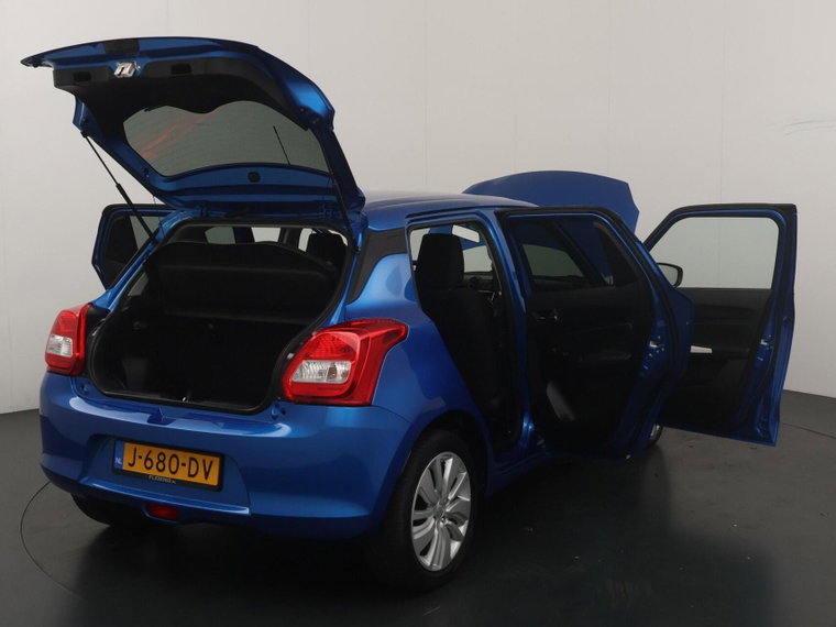 Vehicle Image 21