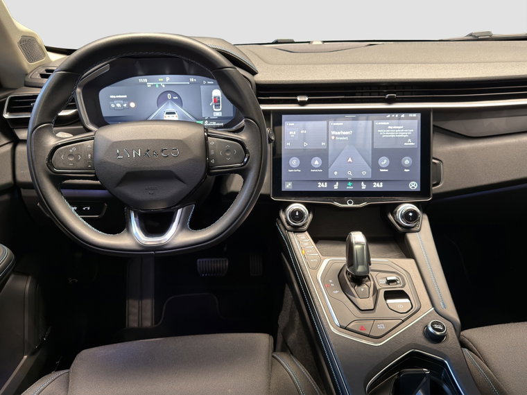 Vehicle Image 13