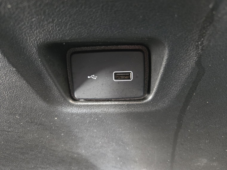Vehicle Image 28