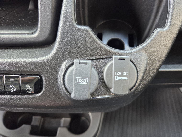 Vehicle Image 29
