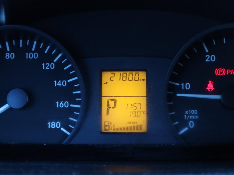 Vehicle Image 19