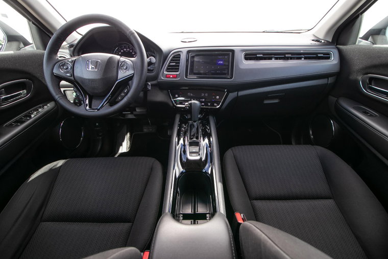 Vehicle Image 15