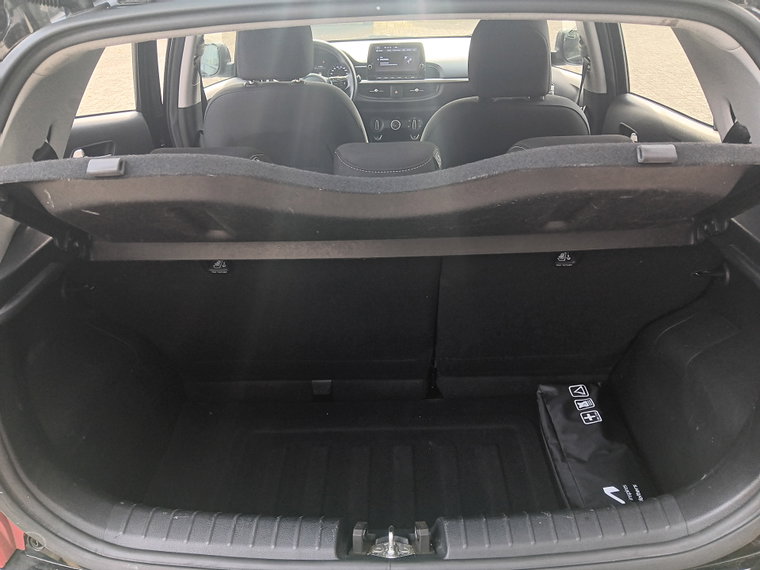 Vehicle Image 17