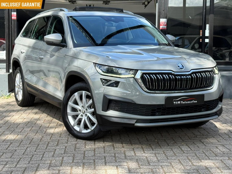 Vehicle Image 8
