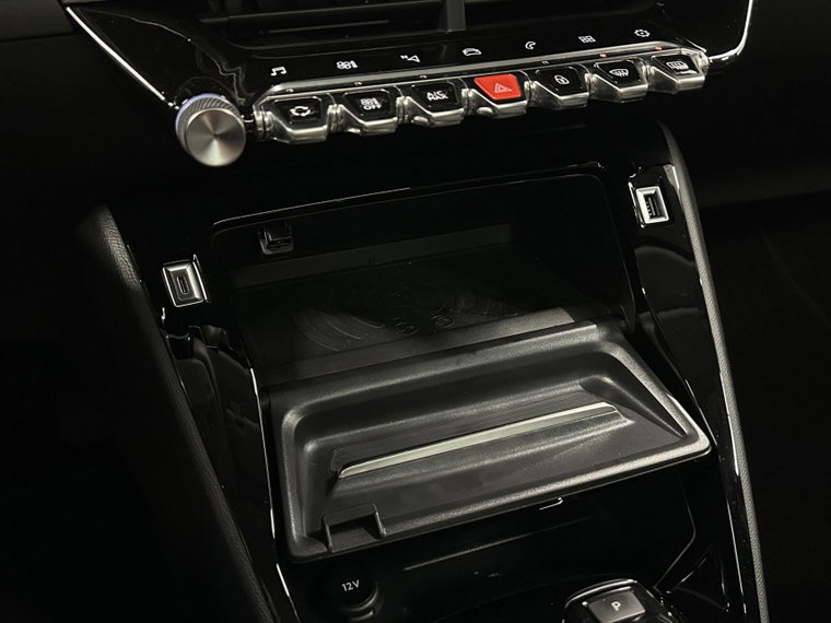 Vehicle Image 45