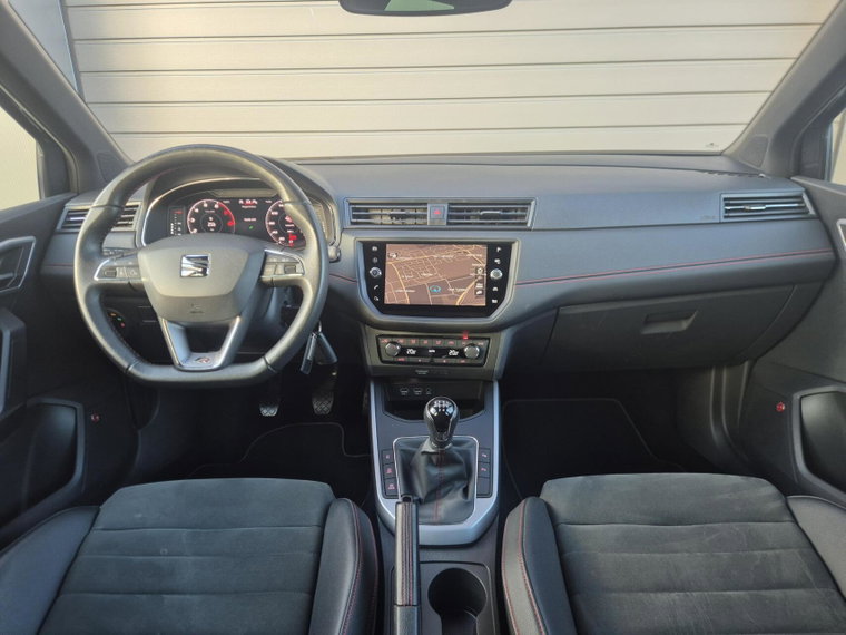 Vehicle Image 17