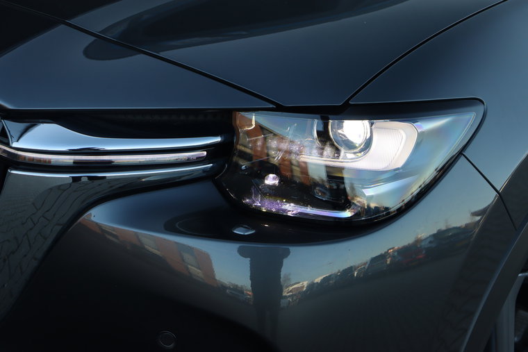 Vehicle Image 8