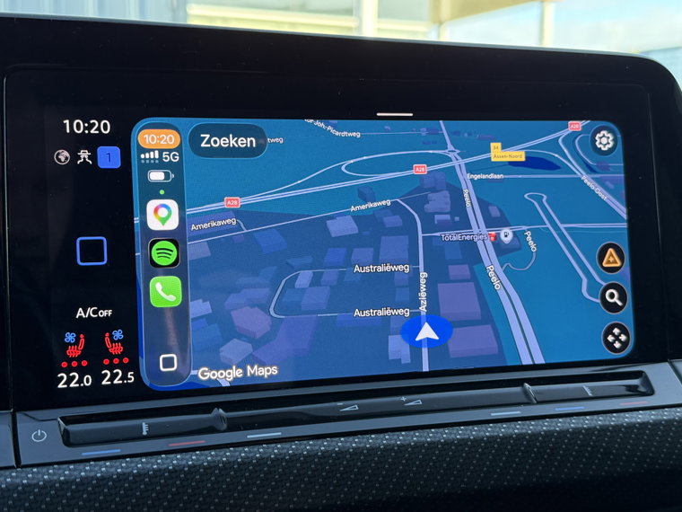 Vehicle Image 21