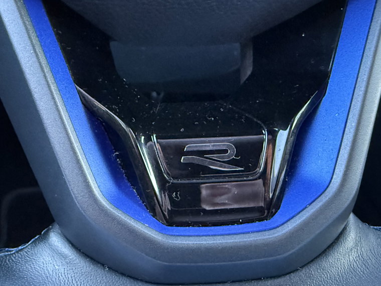 Vehicle Image 40