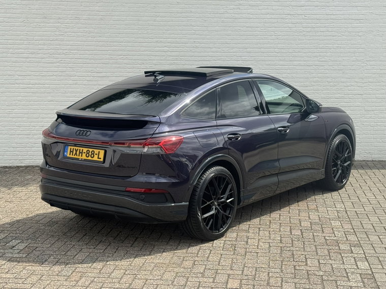 Vehicle Image 43
