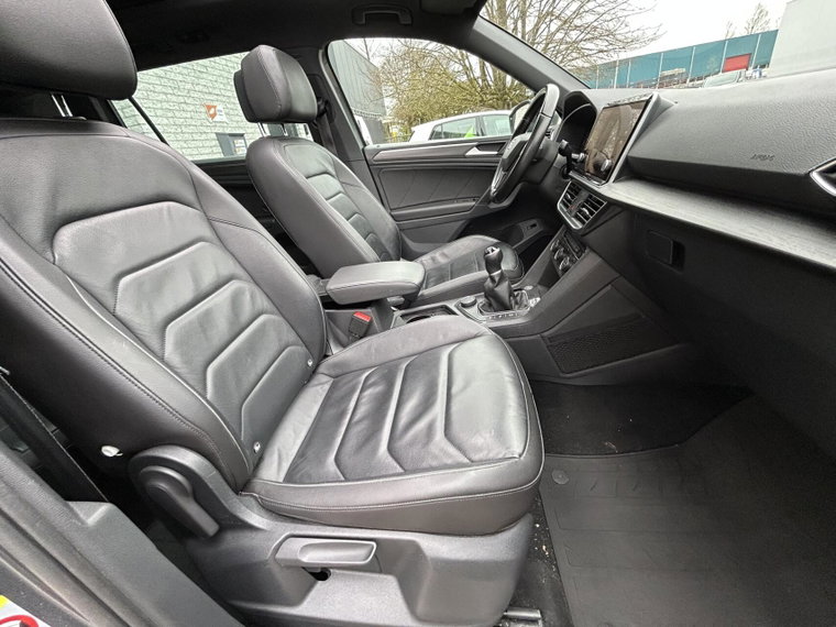 Vehicle Image 40