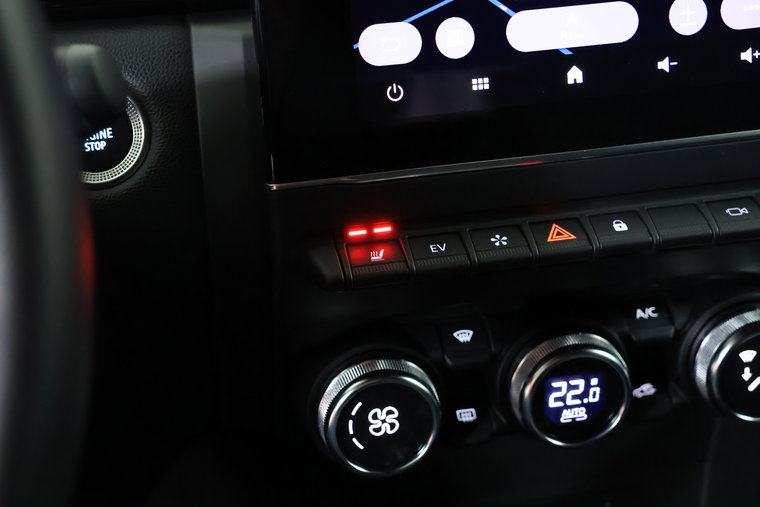 Vehicle Image 24
