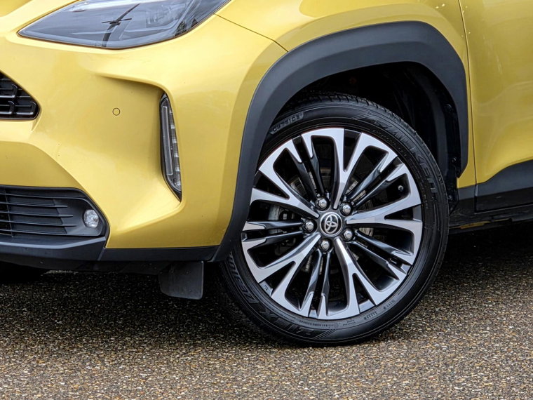 Vehicle Image 9