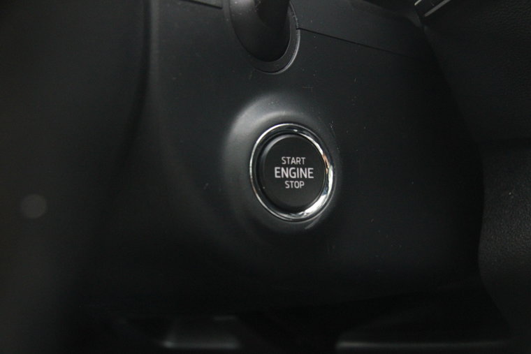 Vehicle Image 28