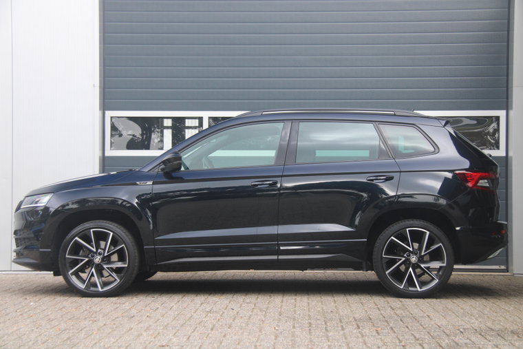 Vehicle Image 10