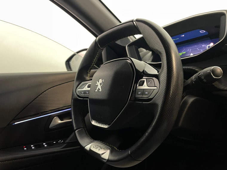 Vehicle Image 24