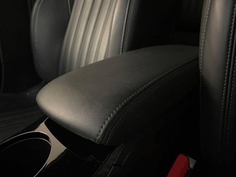 Vehicle Image 40