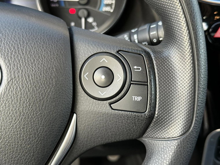 Vehicle Image 29