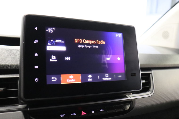 Vehicle Image 19