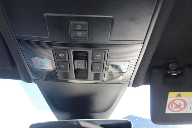 Vehicle Image 33
