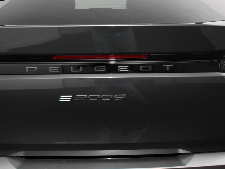 Vehicle Image 28